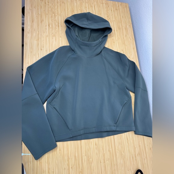 lululemon athletica Tops - Lululemon AirWrap Pullover Hoodie